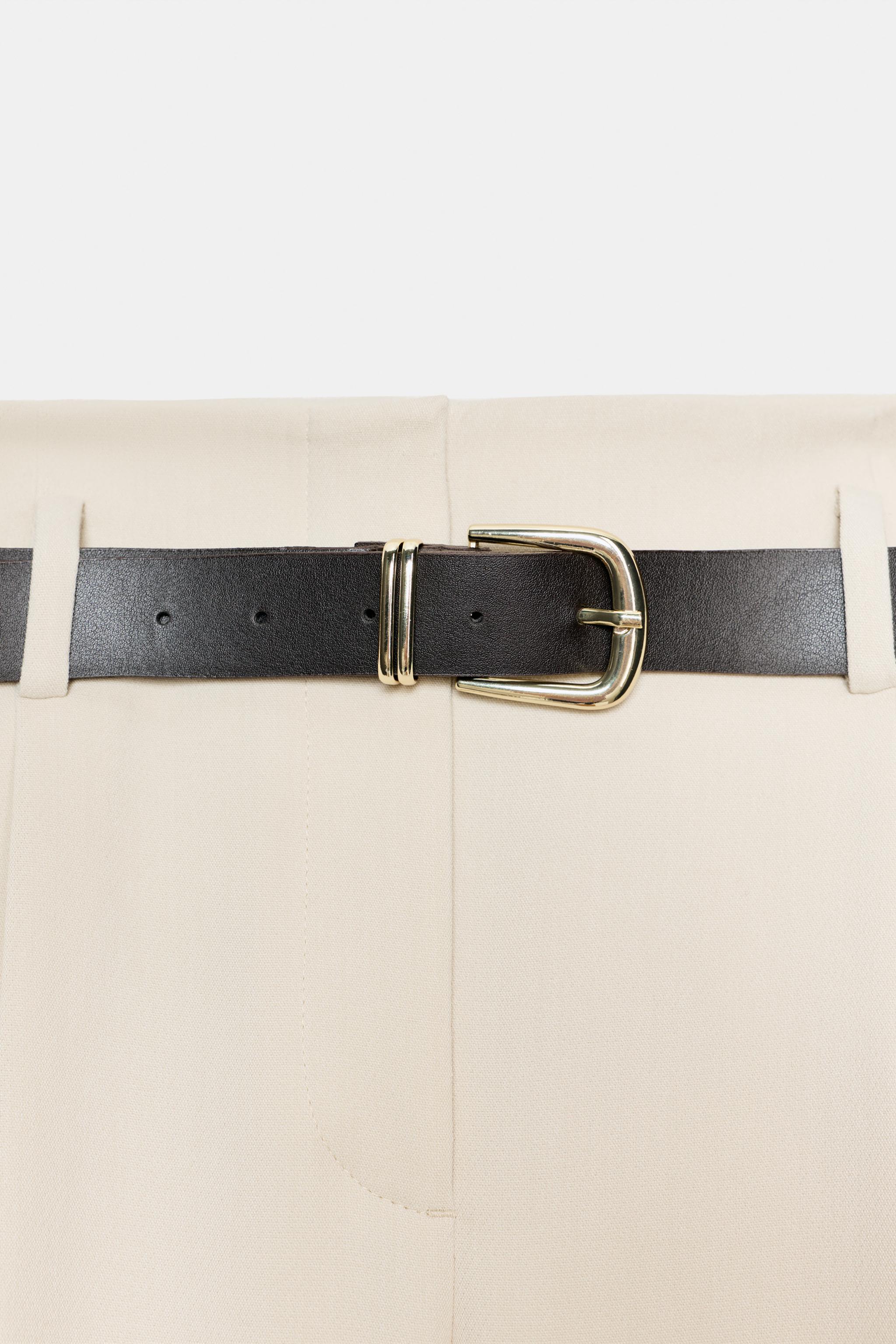 PANTALON DROIT À PINCES AVEC CEINTURE